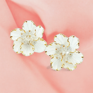 White Flower Tops ? Elegant Floral Stud Earrings