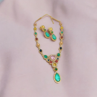 Multi-Color Vintage Long Necklace – Timeless Statement Piece