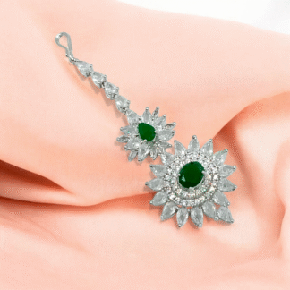 Green AD Maang Tikka | Elegant Bridal & Festive Jewellery