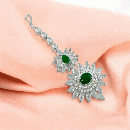 Green AD Maang Tikka | Elegant Bridal & Festive Jewellery