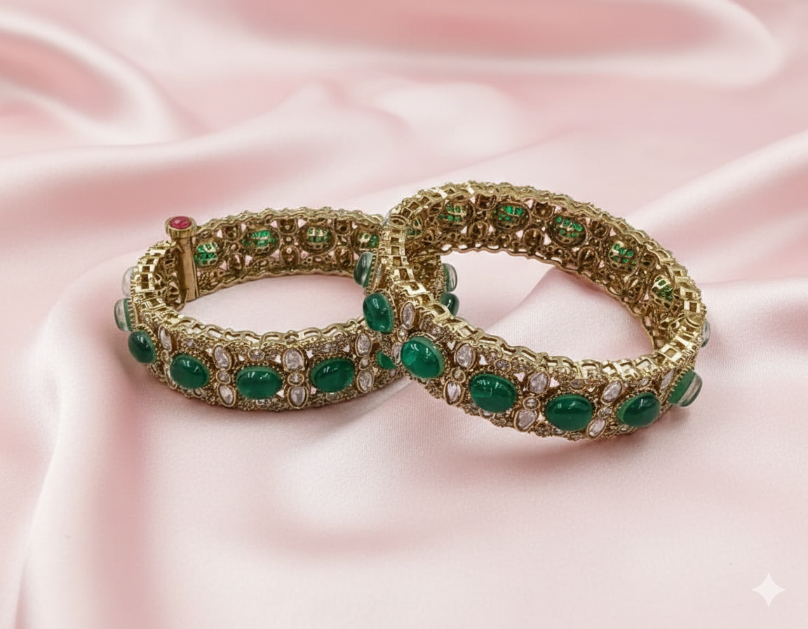 Emerald Green Moissanite Gold Bangle