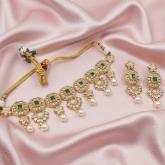 Emerald Classic Kundan Pearl Choker Set