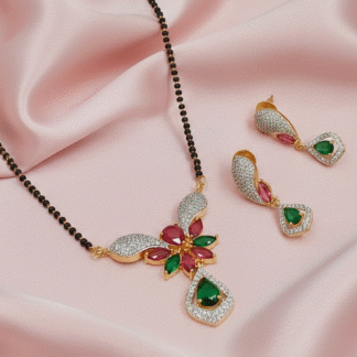 Amarpali Ivory Floral Heritage Choker Set