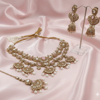 Royal Emerald Mehandi Polish Choker Set.