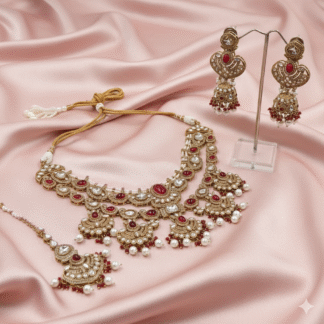 Royal Emerald Mehandi Polish Choker Set.