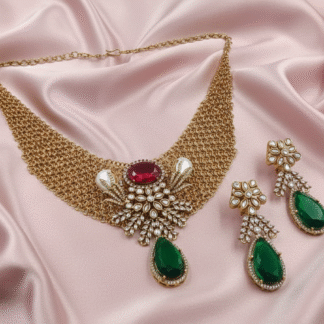 Maharani Antique Kundan Choker Set