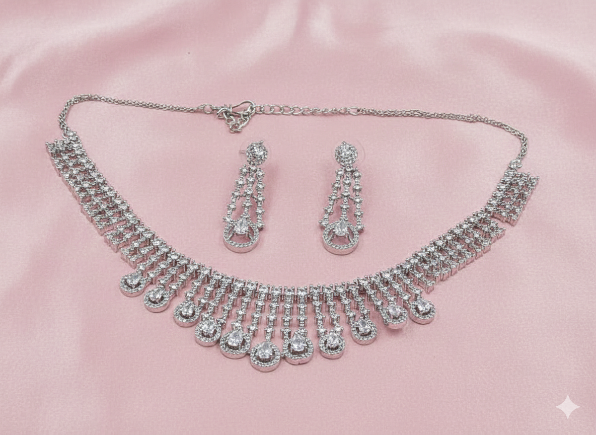 Maharani Emerald & Multi-Strand Pearl Kundan Set