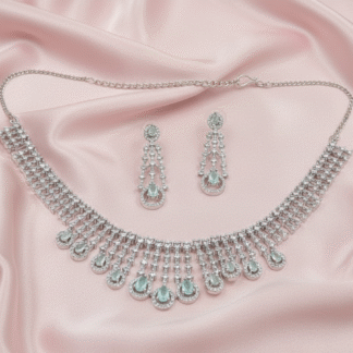 Maharani Emerald & Multi-Strand Pearl Kundan Set